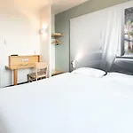 B&B Hotel Evreux ホテル