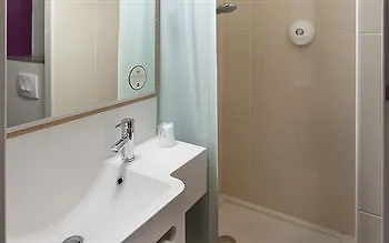 B&B Hotel Evreux Hotel