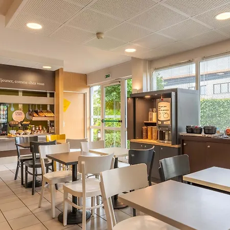 Hotel B&B Hotel Evreux 2*