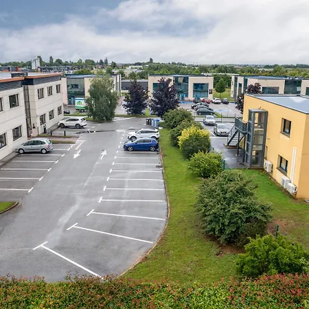 B&B Hotel Evreux Hotel 2*