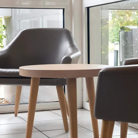 B&B Hotel Evreux 2*
