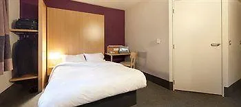 Ξενοδοχείο B&B Hotel Evreux 2*