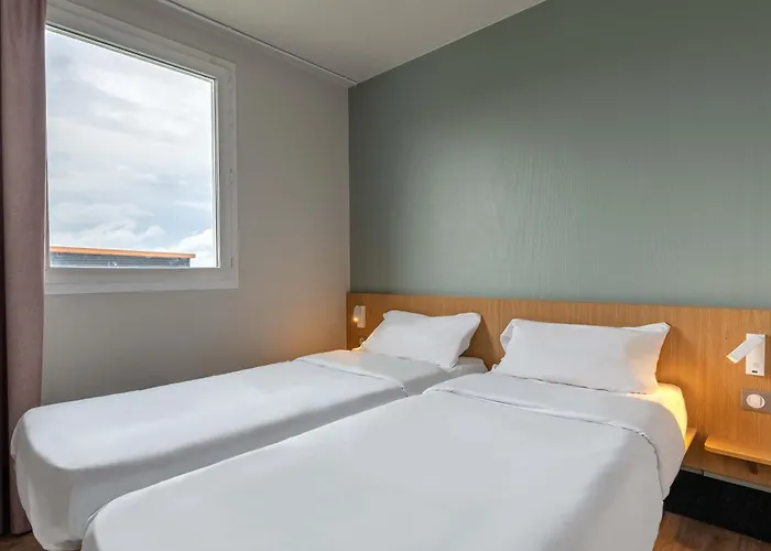 B&B Hotel Evreux Otel Évreux