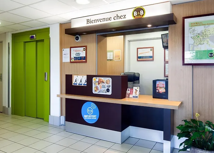 B&B Hotel Evreux Otel